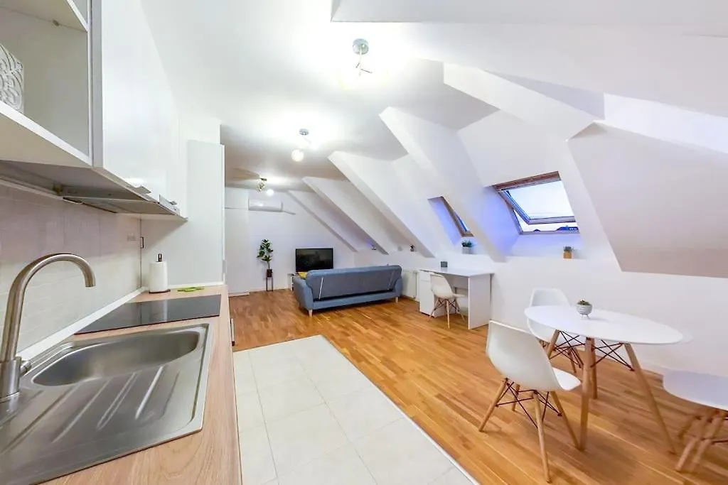 Bucharest Central D Apartment